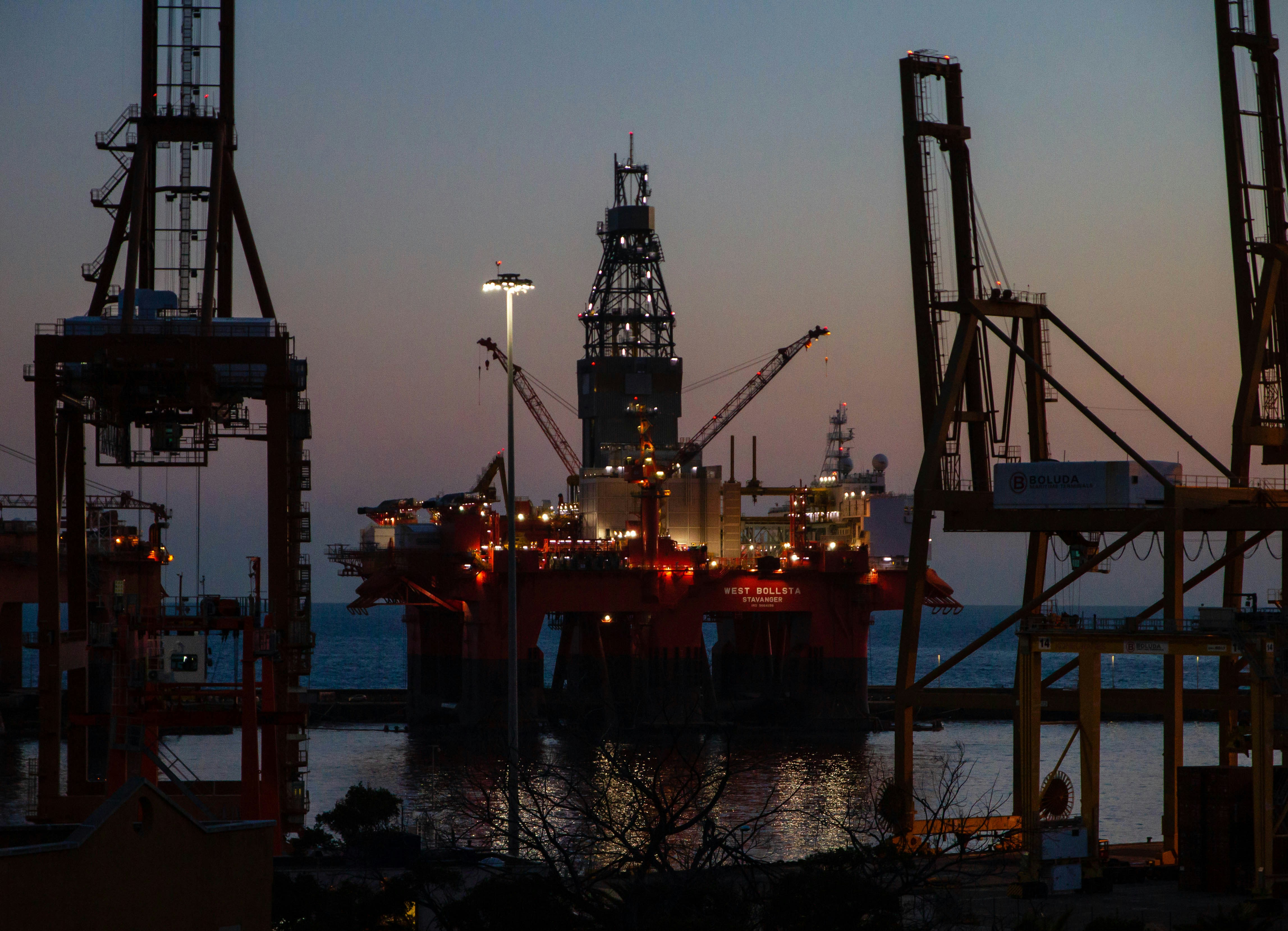 Oil and gas wellhead